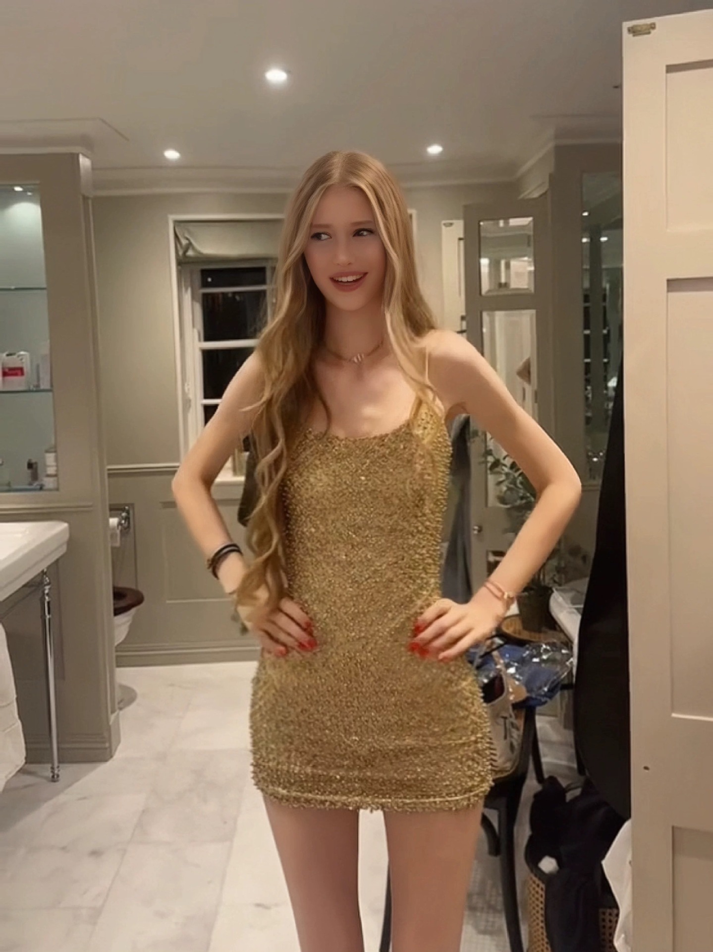 2026 new gold color and red color women dresses